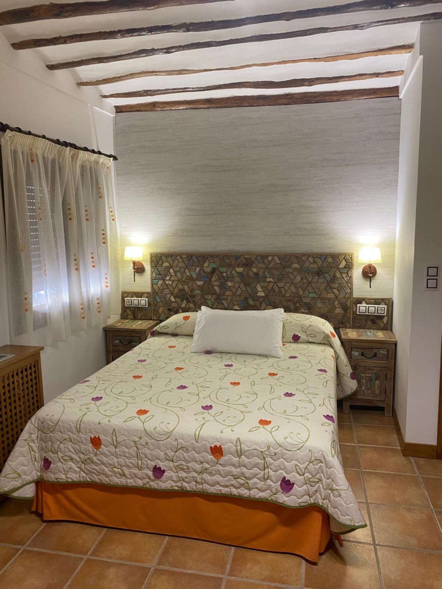 Alhanda Apartahotel Benamaurel Ngoại thất bức ảnh